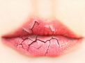 4 Perawatan Bibir Agar Cantik Sempurna