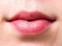 5 Penyebab Bibir Kering dan Pecah-pecah
