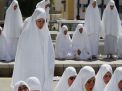 Benarkah Wanita Shalat Dzuhur di Hari Jumat Usai Pria Jumatan?