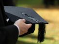 Solusi bagi Para Sarjana yang Berakhir Menjadi Ibu Rumah Tangga