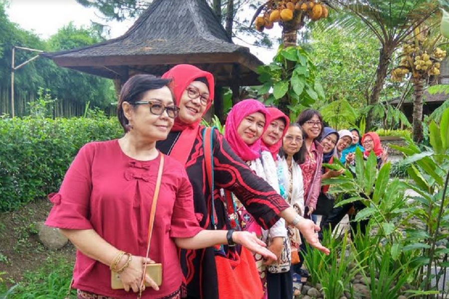 Berwisata Sambil Mengembangkan Bisnis Bersama Warbis Prama