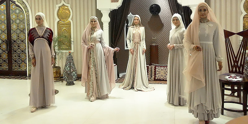 Kelebihan dan Kekurangan Gamis Bahan Jersey