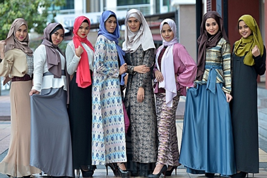 MUSLIMAH DALAM BERFASHION