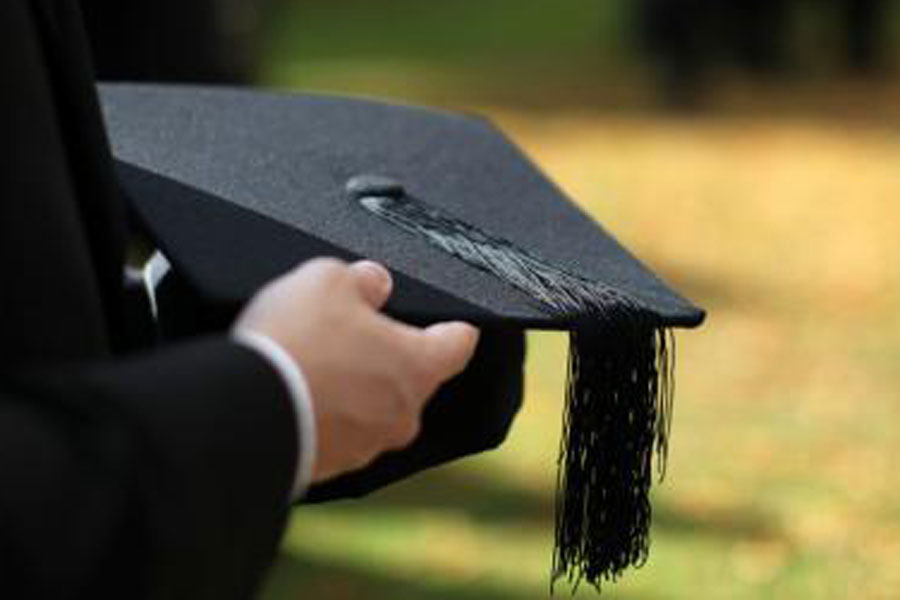 Solusi bagi Para Sarjana yang Berakhir Menjadi Ibu Rumah Tangga